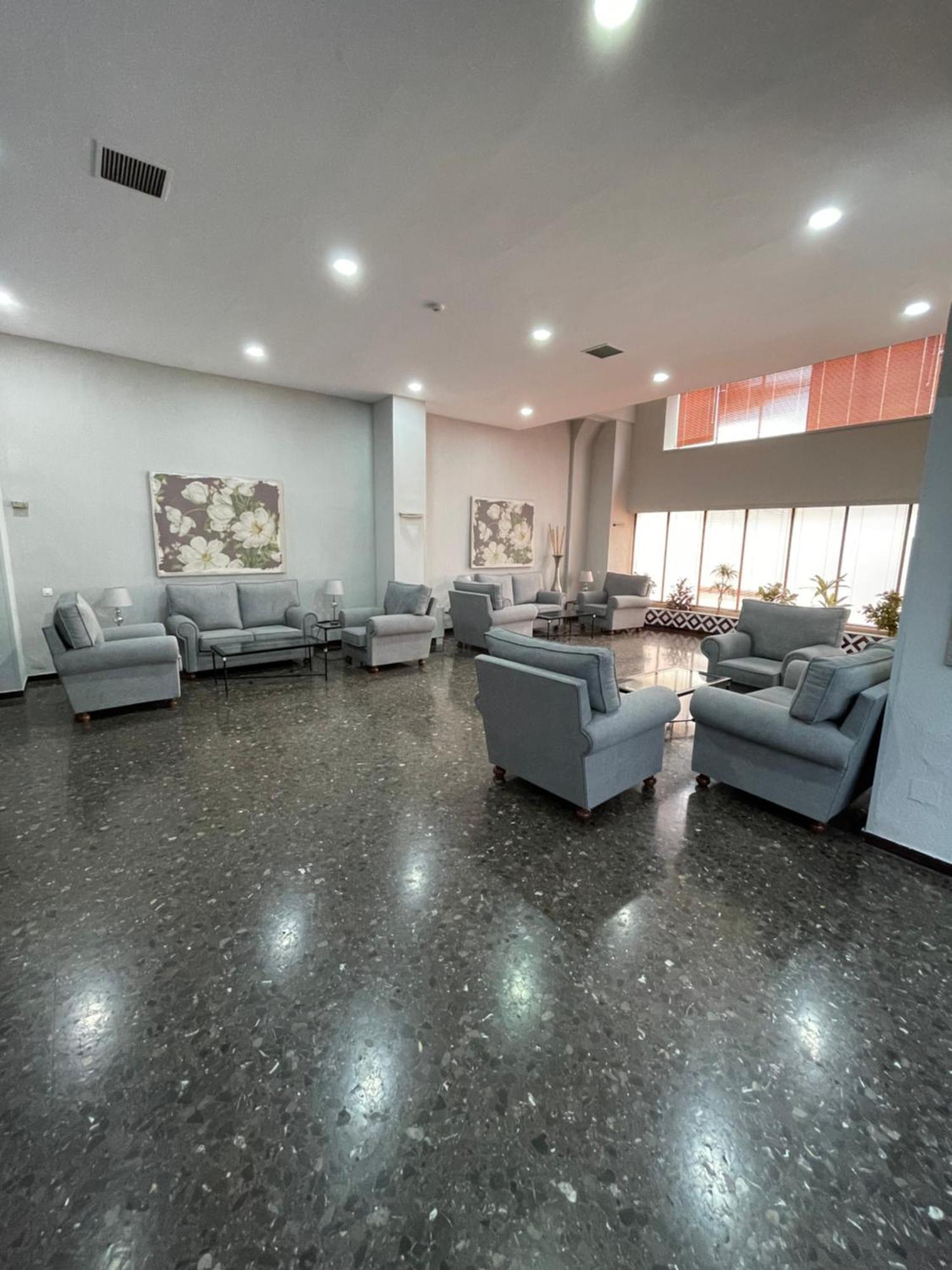 Resitur Luxury Suit 2 Sevilla Exteriör bild
