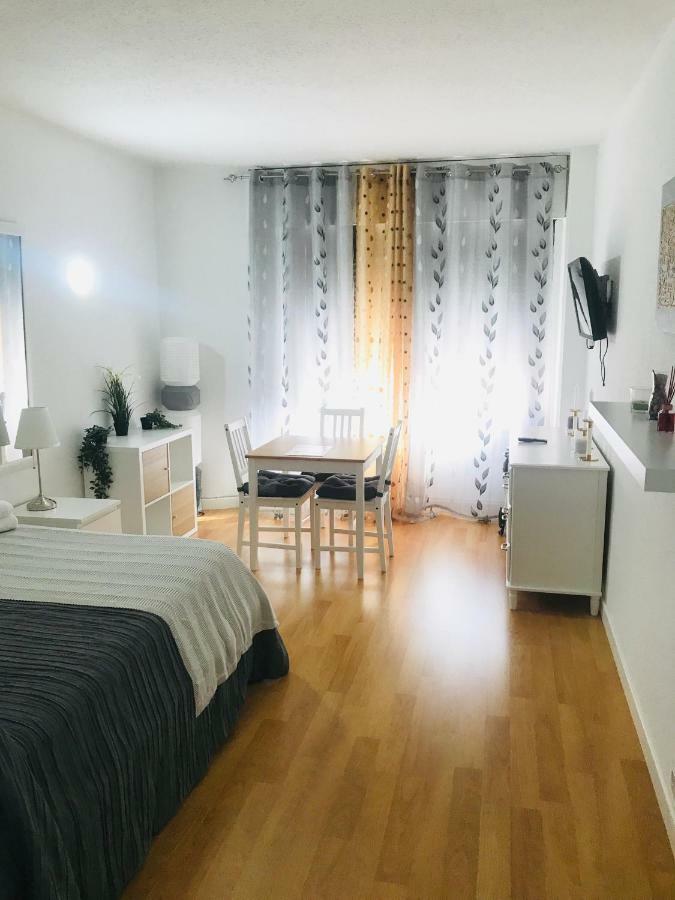 Resitur Luxury Suit 2 Sevilla Exteriör bild