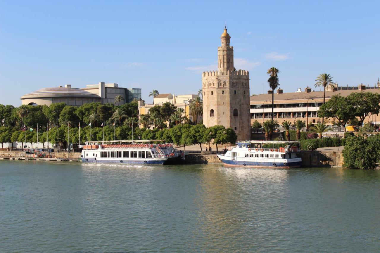 Resitur Luxury Suit 2 Sevilla Exteriör bild