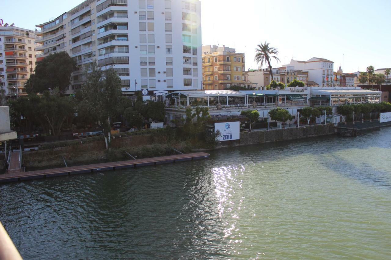 Resitur Luxury Suit 2 Sevilla Exteriör bild