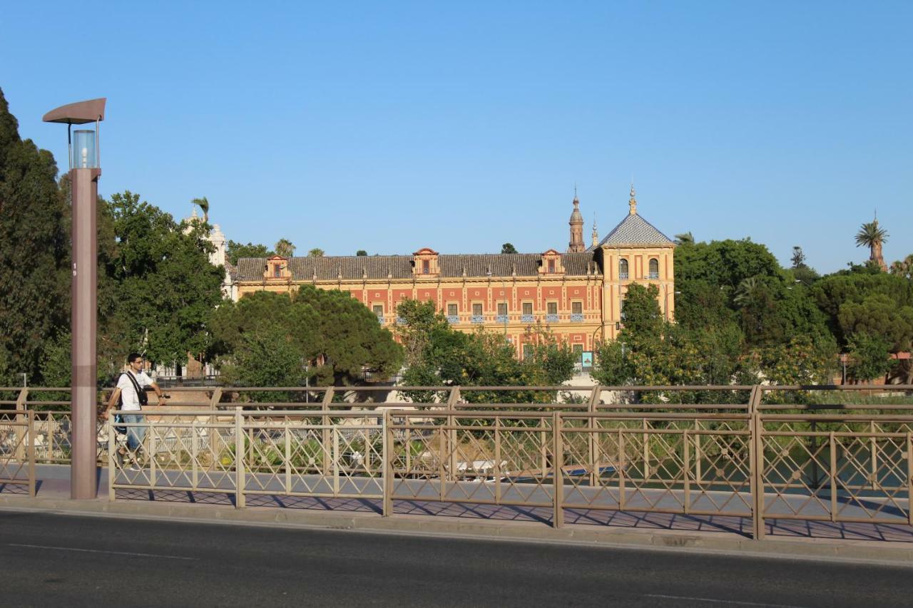 Resitur Luxury Suit 2 Sevilla Exteriör bild